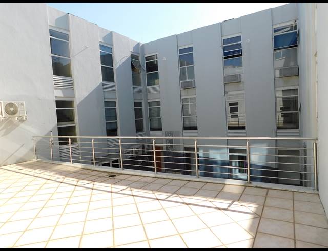 157M² OFFICE TO LET IN CRAIGHALL